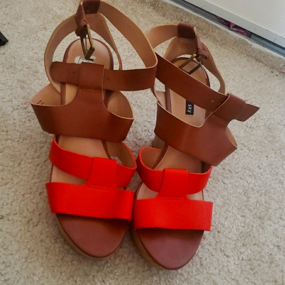 Wedges - Picture 2 of 3